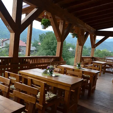 Golden Palace Hotel Dubove