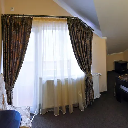 Golden Palace Hotel Dubove