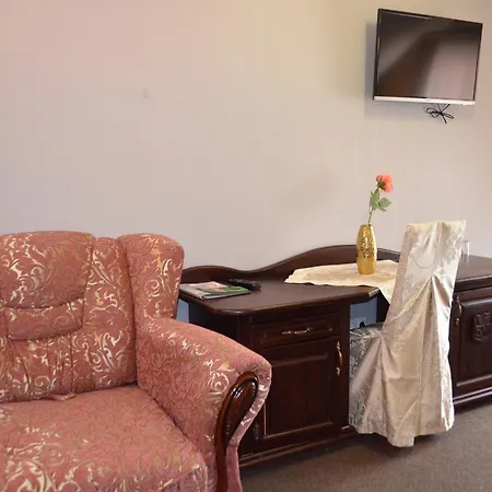 Golden Palace 3* Dubove