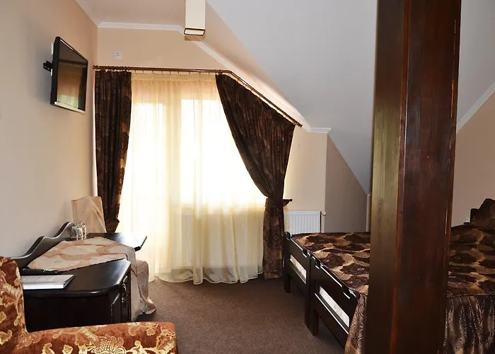 Golden Palace 3*