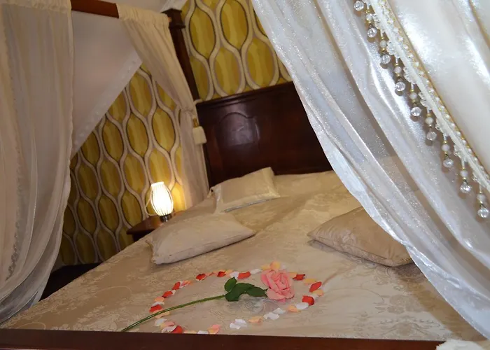 Golden Palace Hotel