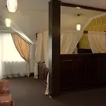 Golden Palace 3* Dubove