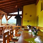 Golden Palace 3* Dubove