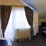 Golden Palace Hotel Dubove