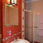 Golden Palace Dubove