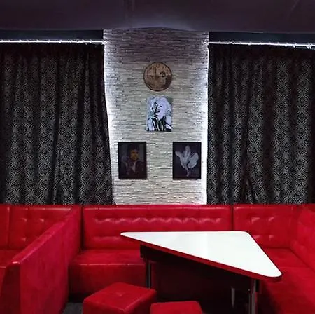 Golden Palace 3*