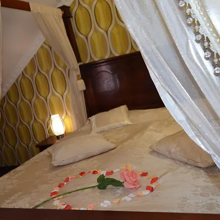 Golden Palace Hotel