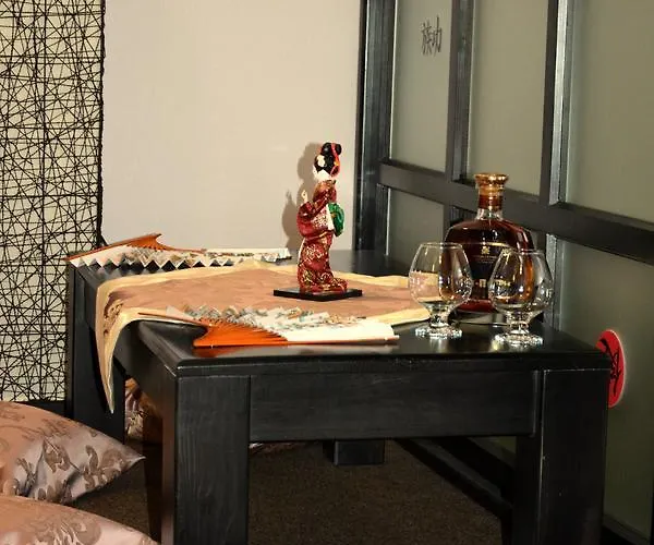 Hotel Golden Palace 3*